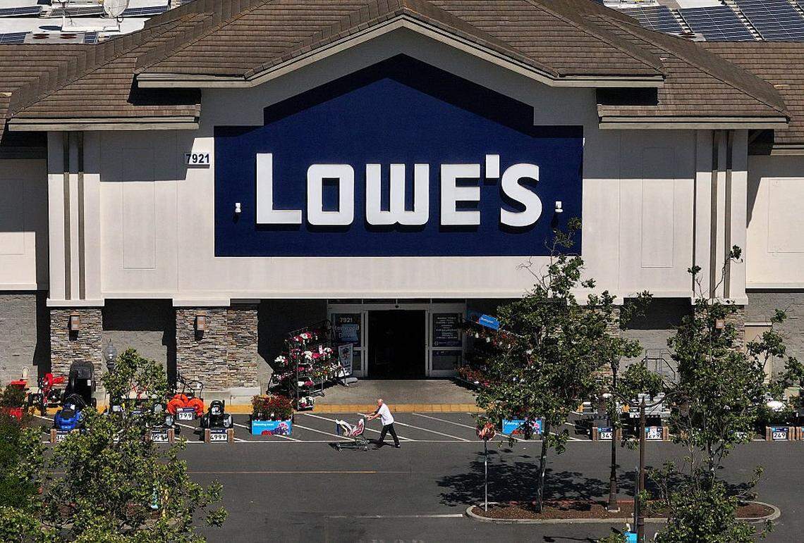 COTATI, CALIFORNIA - MAY 21: An aerial view of a Lowe's store on May 21, 2025 in Cotati, California. Home improvement giant Lowe's reported first-quarter earnings that beat analyst expectations with earnings of $2.92 per share, compared to expectations of $2.88 per share. Revenue fell from $21.36 billion one year ago to $20.93 billion. (Photo by Justin Sullivan/Getty Images)