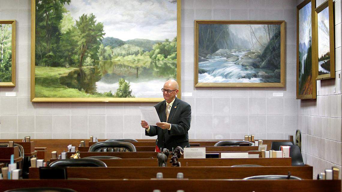 Representative Dana Bumgardner, a Gaston County Republican, has died after a battle with cancer.