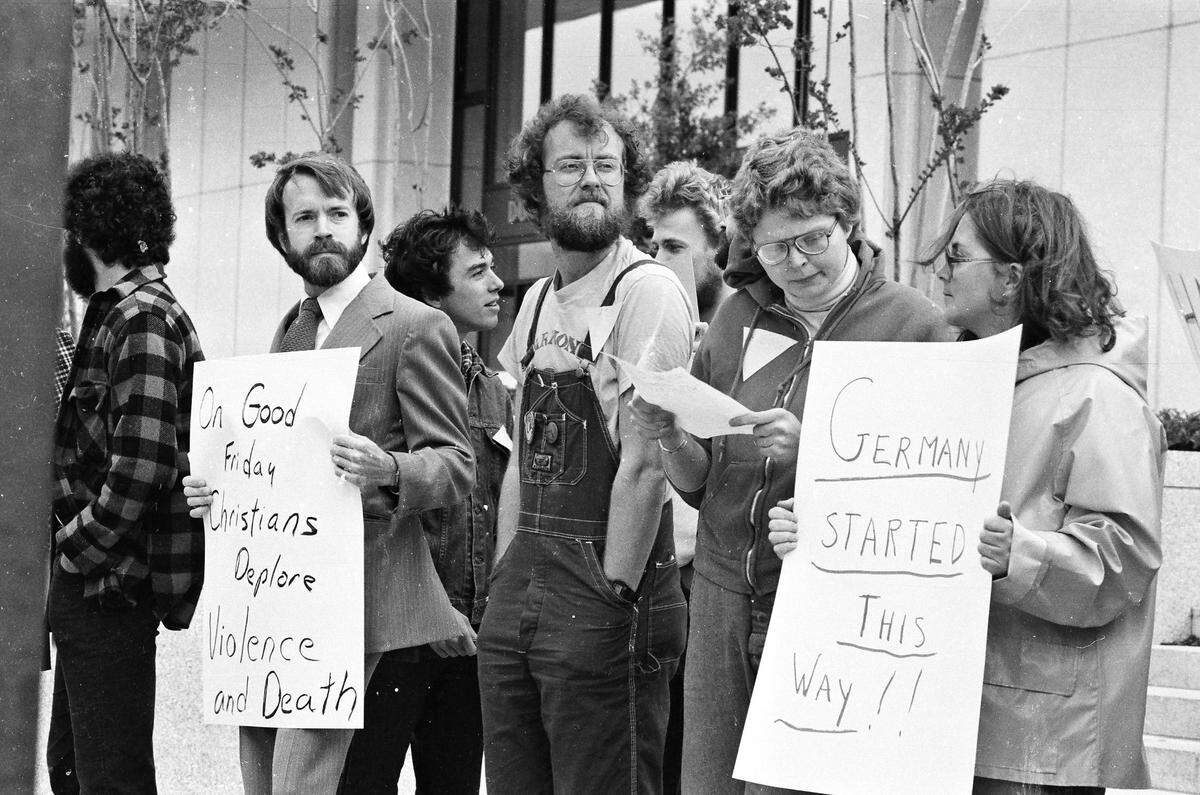 Durham vigil 1981