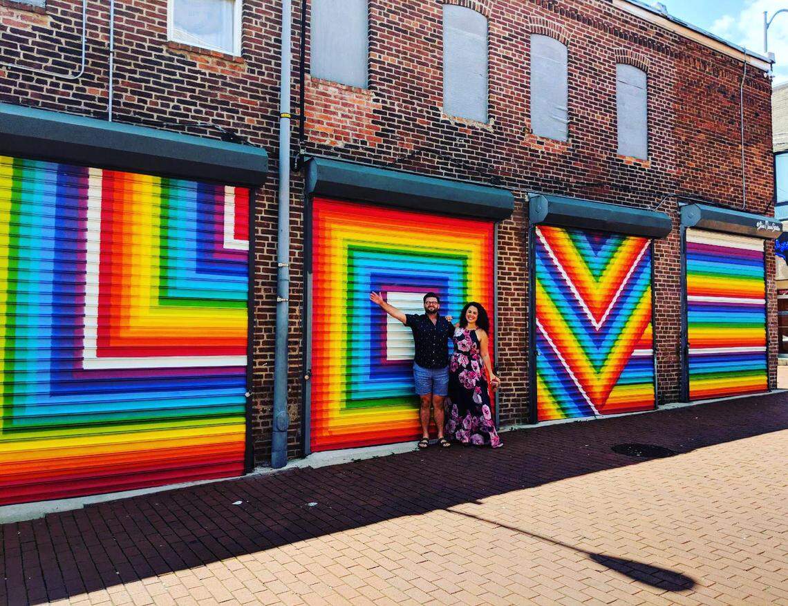 After Hurricane Florence canceled their wedding on Topsail Beach, Kerriann Otano and Dane Suarez planned a new wedding in 12 hours.