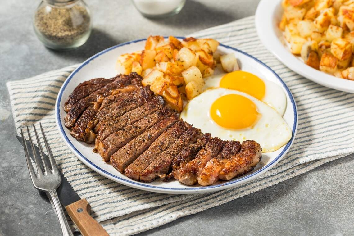 These breakfast dishes pack 30 grams of protein to start your day strong without a chalky protein shake