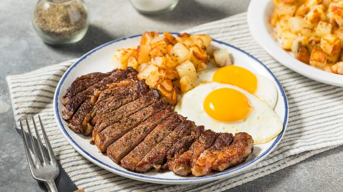 These breakfast dishes pack 30 grams of protein to start your day strong without a chalky protein shake