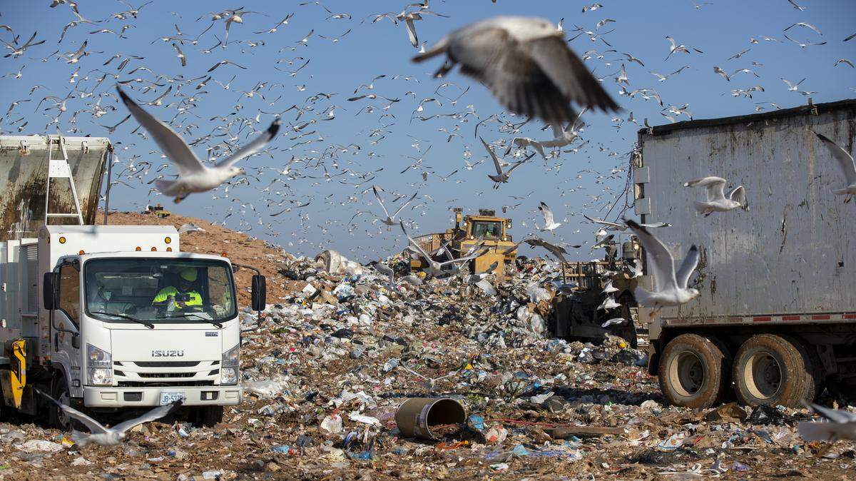 Wake County is exploring options — new landfill, hauling to regional sites or waste-to-energy — as South Wake Landfill nears capacity; officials will seek resident feedback.
