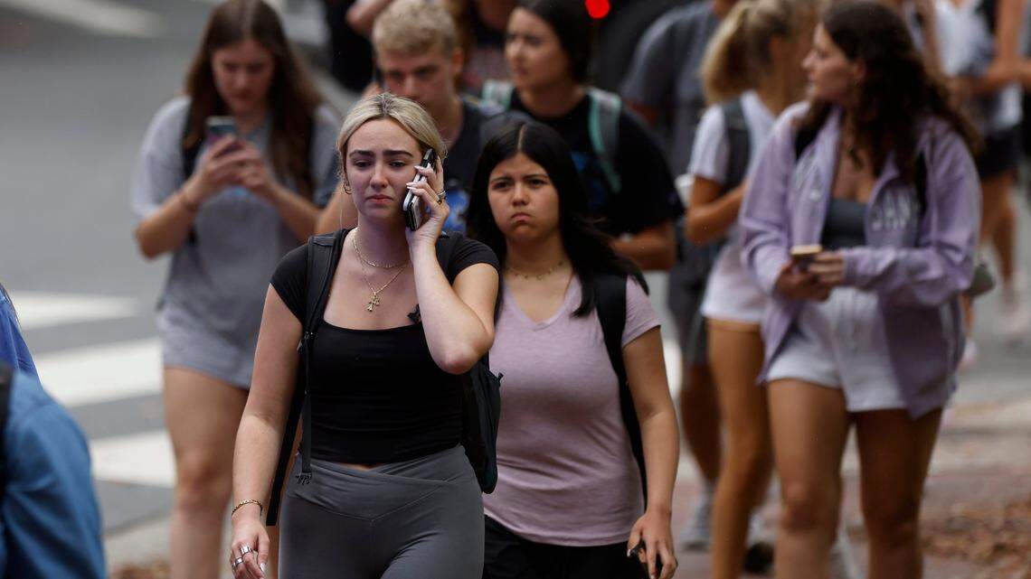 Where to find mental health resources at UNC after on-campus shooting, lockdowns