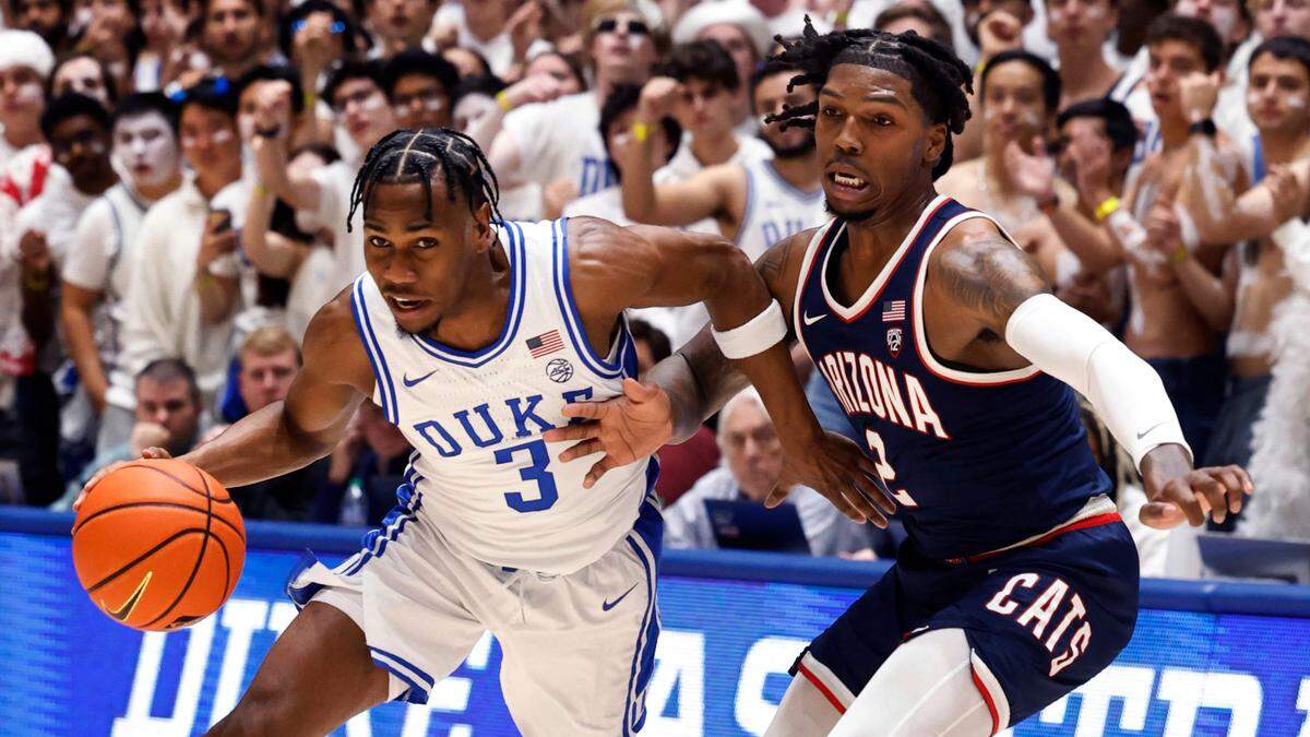 Duke’s Jeremy Roach (3) drives around Arizona’s Caleb Love (2) during the first half of Duke’s game against Arizona at Cameron Indoor Stadium in Durham, N.C., Friday, Nov. 10, 2023.