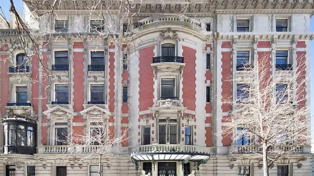 Known as the “Duke Mansion,” it’s located at 1009 Fifth Avenue at East 82nd Street and designed in the Beaux-Arts style with a French Renaissance interior.