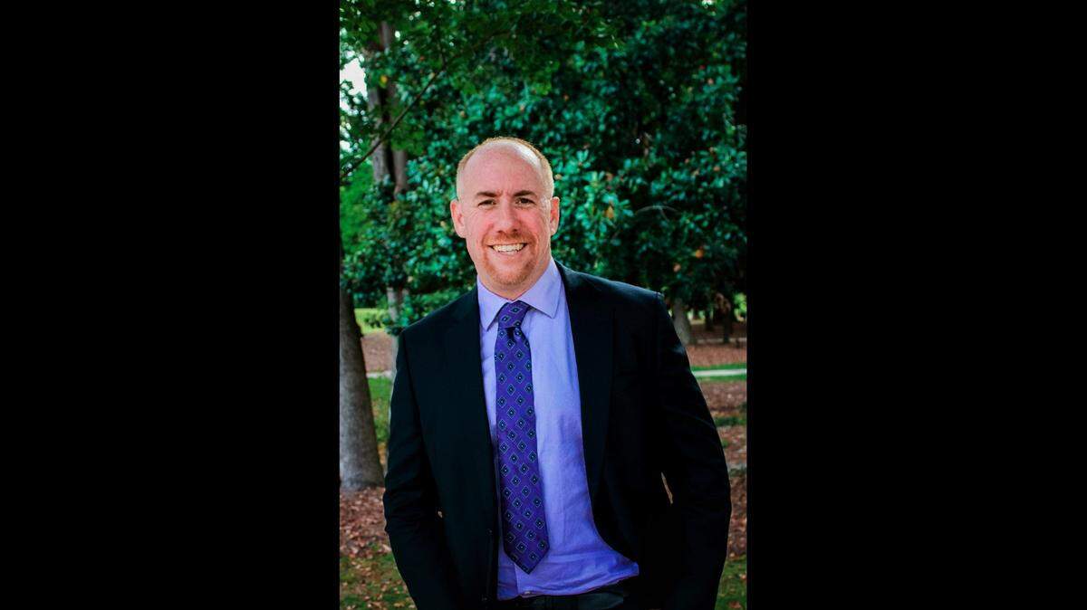 Jason Ora Wunsch is a 2023 candidate for the Fuquay-Varina Board of Commissioners.