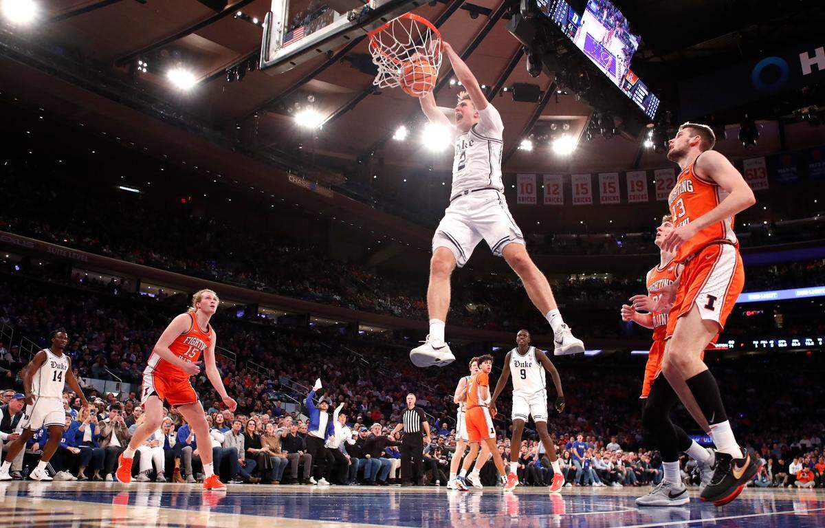 Duke’s Cooper Flagg (2) slams in two during Duke’s 110-67 victory over Illinois in the SentinelOne Classic at Madison Square Garden in New York City Saturday, Feb. 22, 2025.