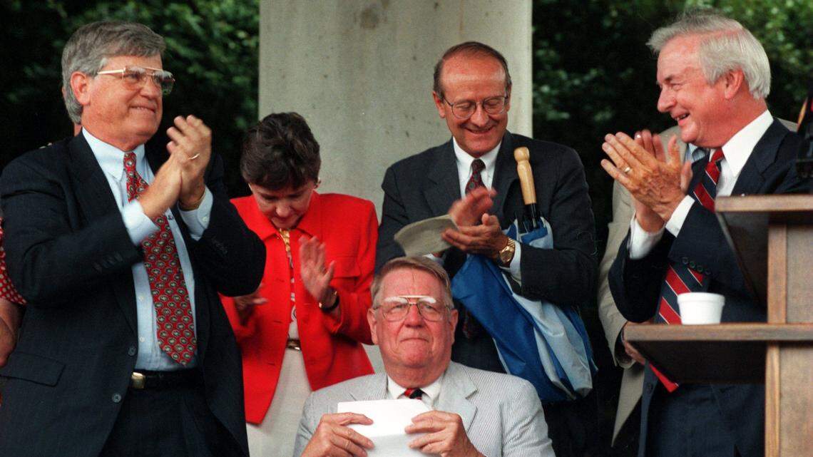 Two NC governors, two parties and ‘mutual respect’: Jim Martin on the late Jim Hunt