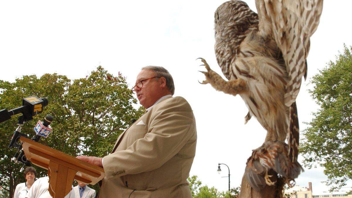 Larry Pollard at a press conference in front of the Durham County Courthouse in 2008. Pollard, a former neighbor of convicted murderer Michael Peterson, was attempting to bolster his hypothesis that an owl killed Peterson’s wife, Kathleen, instead of Peterson.