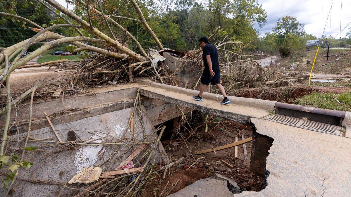 Biden, planning North Carolina visit Wednesday, defends Cooper’s Helene response from Trump
