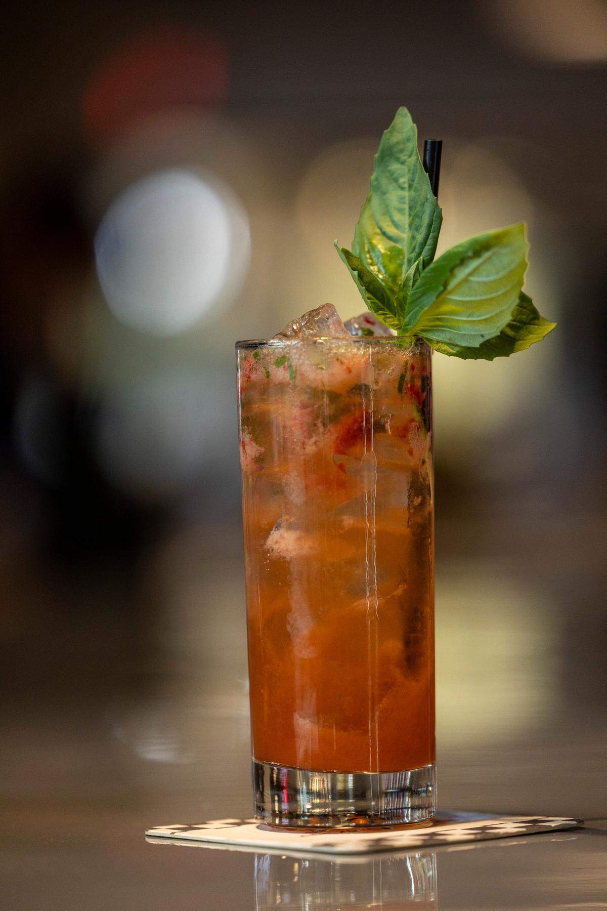 Apex Racing Lab hosts Formula 1 watch parties, and customers can order drinks such as Bloody Marys, mimosas and Vodka Red Bulls.