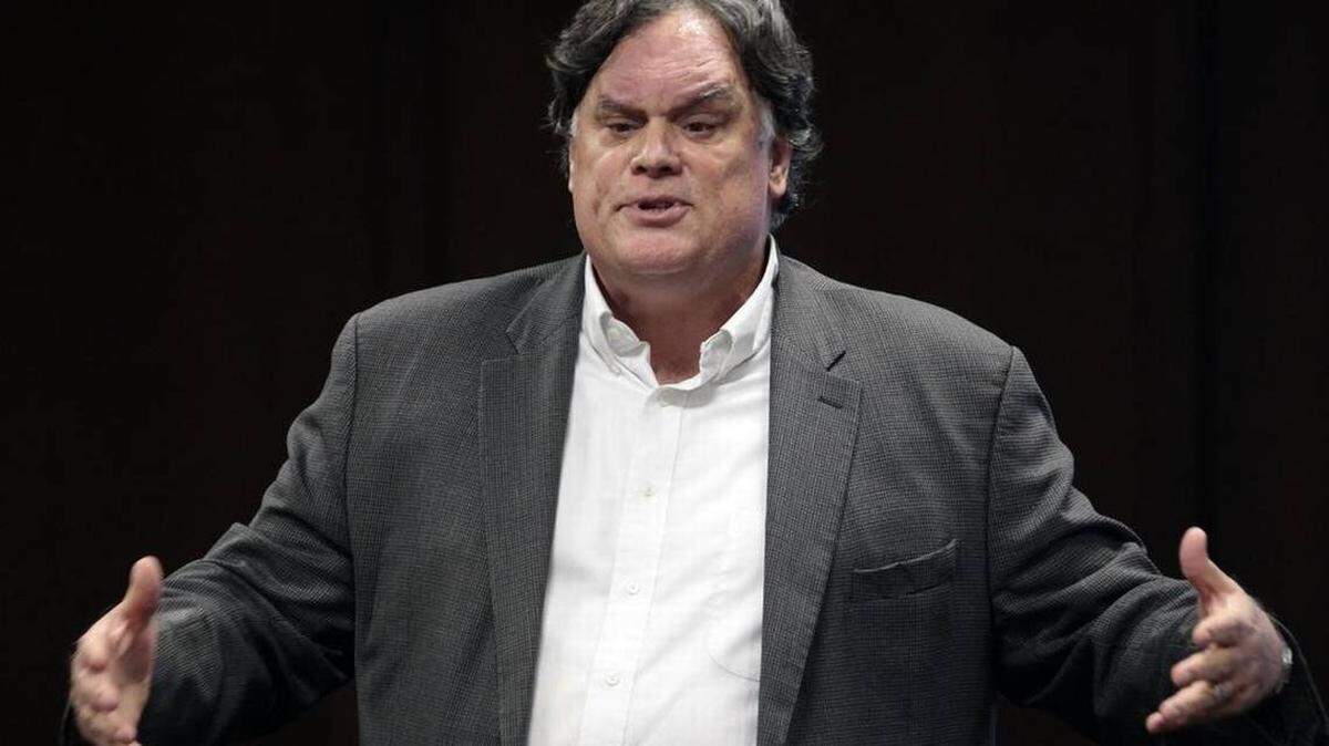 Then-UNC Center on Poverty, Work and Opportunity director and law professor Gene Nichol decribes the mission of the center to the UNC Board of Governors working group Thursday, December 11, 2014.