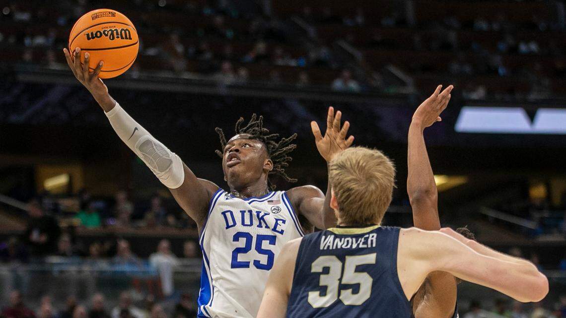Duke is big. Tennessee is big. How will that play out in their NCAA Tournament game?