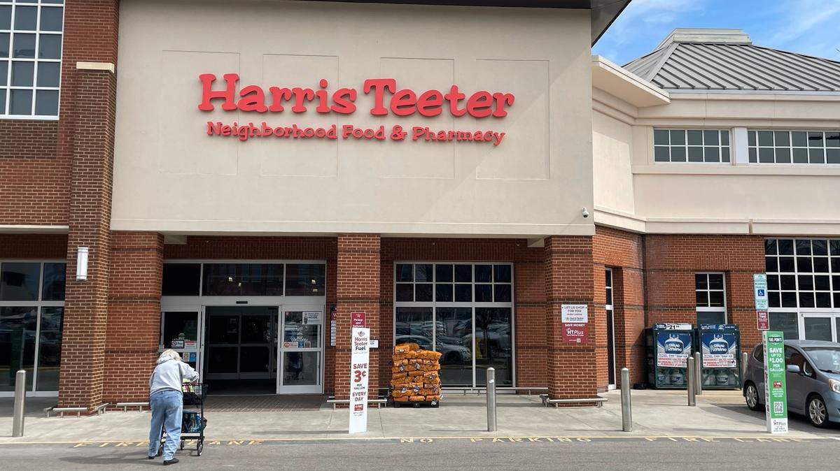 The grocery chain Harris Teeter is shutting down a Triangle store, one of several businesses closes in the area soon.