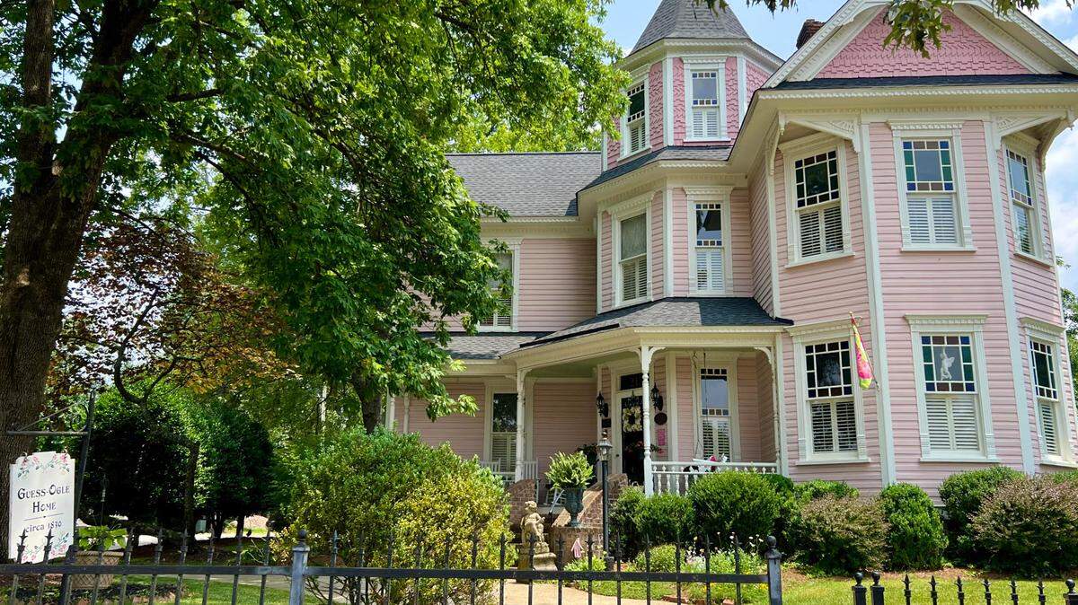 The Queen Anne-style Guess-White-Ogle House lives in Cary’s National Register Historic District. The home has had several owners in its 193-year history. The Ogles bought the house in 1993, restoring it and adding new features.