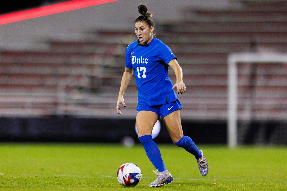 Duke Blue Devils defender Nicole Chico (17) brings the ball up the field at Dr. Mark & Cindy Lynn Stadium on Oct. 26, 2023.
