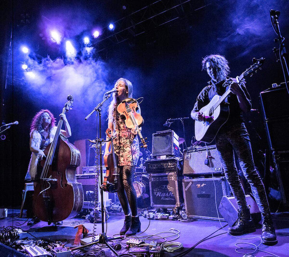 The Sweet Lillies put on dynamic shows with plenty of room for guests such as Sam Bush and members of The Infamous Stringdusters, String Cheese Incident, and the Trey Anastasio Band. T