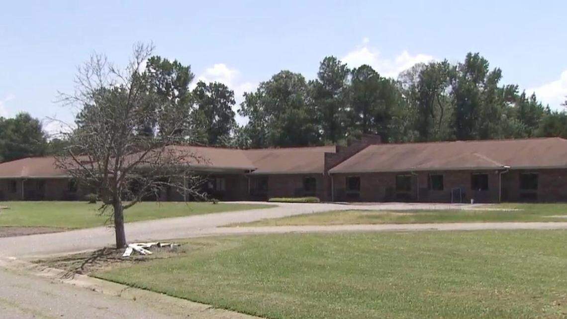 Taxpayers paid millions for migrant kids’ shelters that never opened, investigation finds