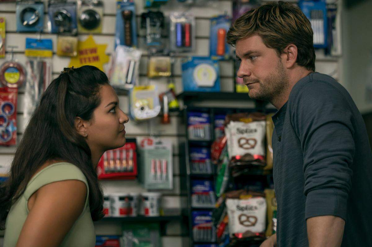 Humberly González as Jenna Tate and Jake Weary as Cane Buckley in “The Waterfront.”