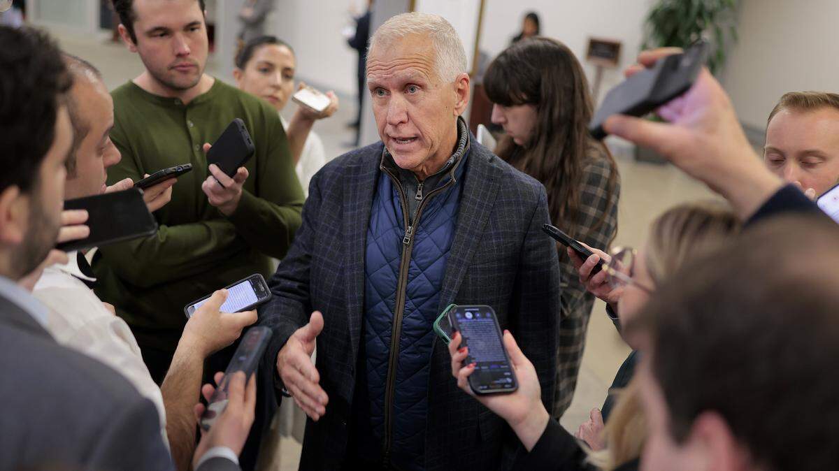 WASHINGTON, DC - JANUARY 27: U.S. Sen. Thom Tillis (R-NC) talks with reporters ahead of a vote in the U.S. Capitol on January 27, 2026 in Washington, DC. The Senate is discussing DHS funding as tensions remain high in Minneapolis after the shooting death of Alex Pretti by federal agents. (Photo by Heather Diehl/Getty Images)