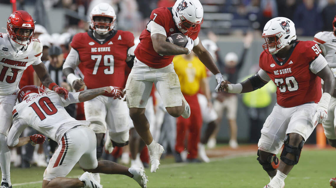 Photos: NC State defeats Louisville in key ACC football action