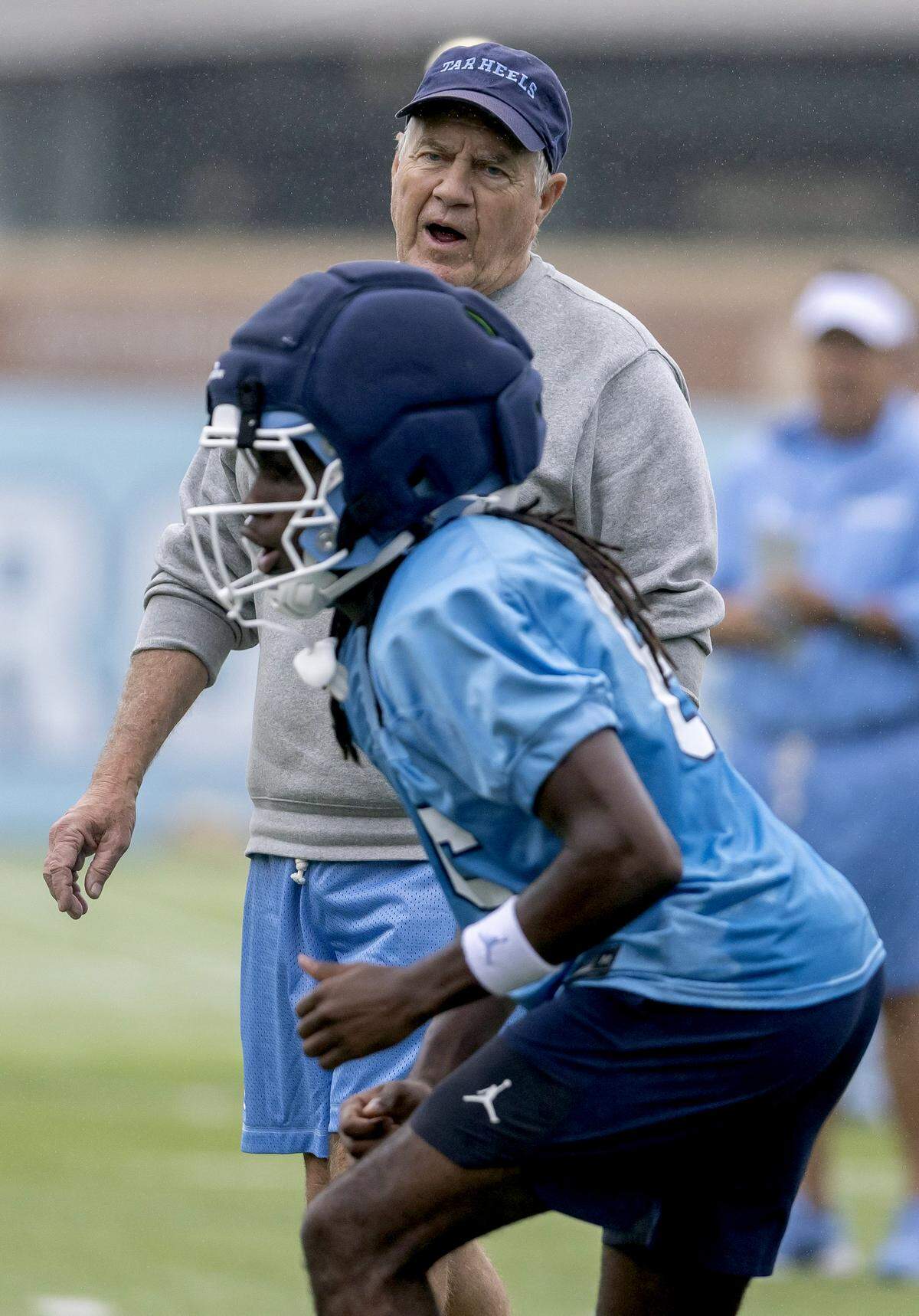 North Carolina head coach Bill Belichick watches wide receiver Shanard Clower (85) during the Tar Heels’ practice on Saturday, August 2, 2025 in Chapel Hill, N.C.