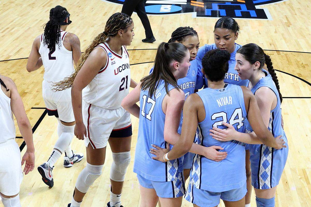 The North Carolina Tar Heels huddle up during the third quarter against the UConn Huskies in the teams’ NCAA Women’s Basketball Tournament Sweet 16 game at Dickies Arena on March 27, 2026 in Fort Worth, Texas.