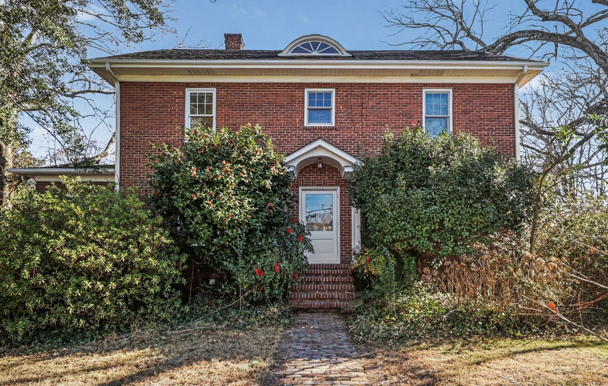 213 McCauley St.