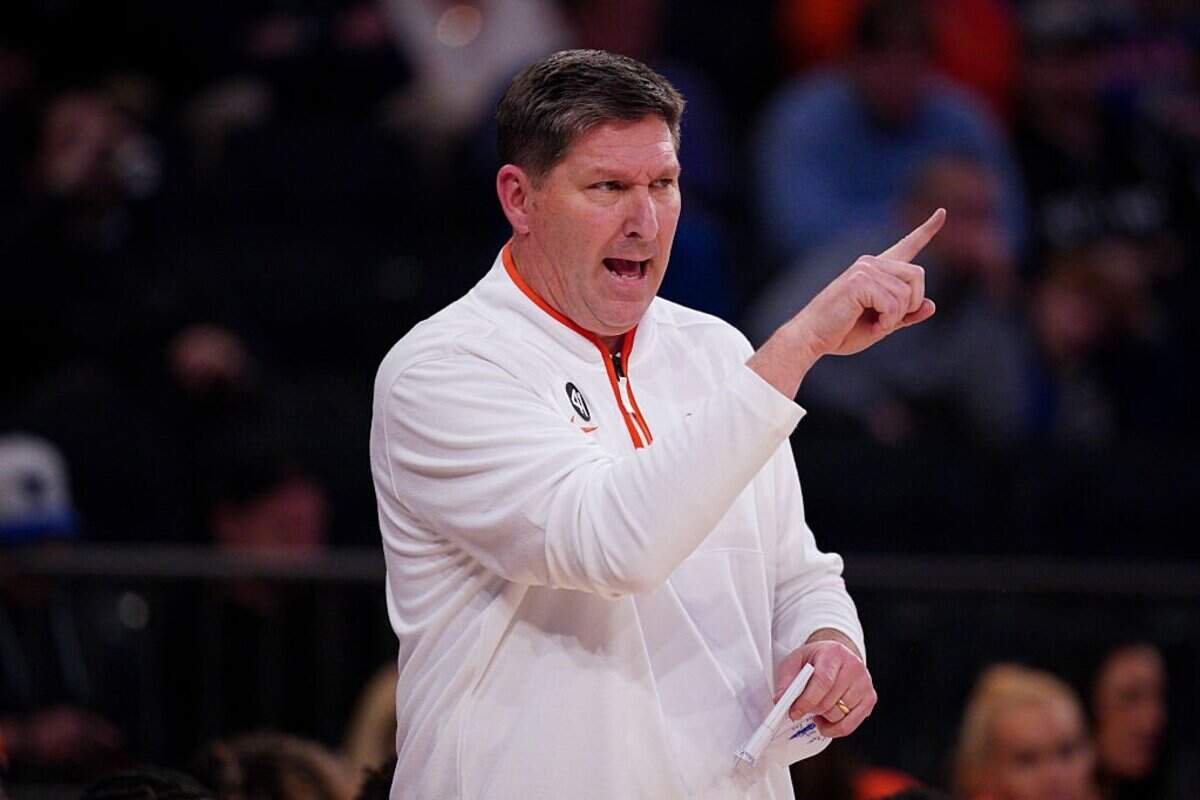 Coach Brad Brownell of the Clemson Tigers instructs his team against the BYU Cougars at New York’s Madison Square Garden on Dec. 9, 2025.