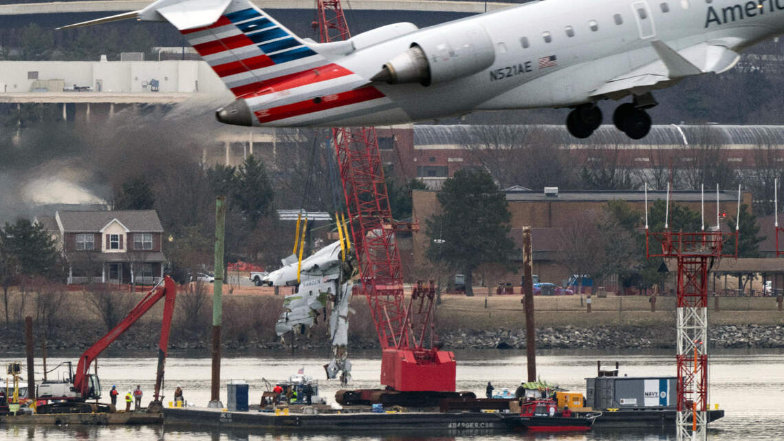 Radar data suggests Black Hawk was flying too high before fatal Washington crash