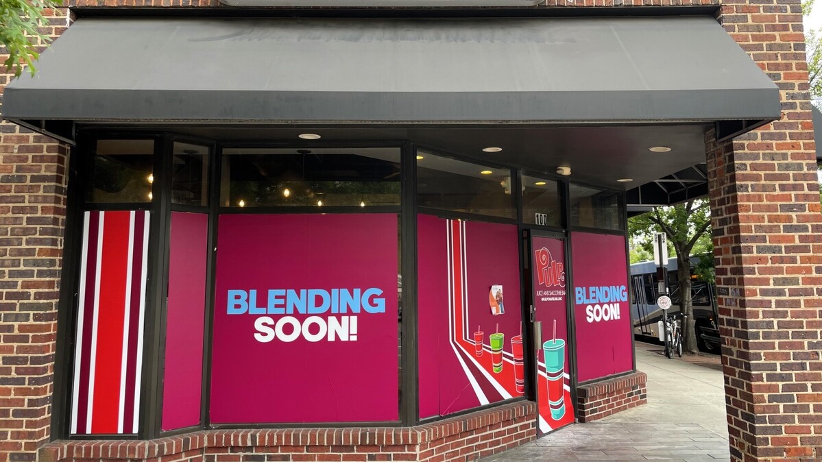 Pulp Juice and Smoothie Bar is opening soon at the northwestern corner of Franklin and Columbia streets in downtown Chapel Hill. The previous tenant, Destiny Seafood, didn’t stay long enough to remove the sign for Lotsa Stone Fired Pizza, which closed in 2020.