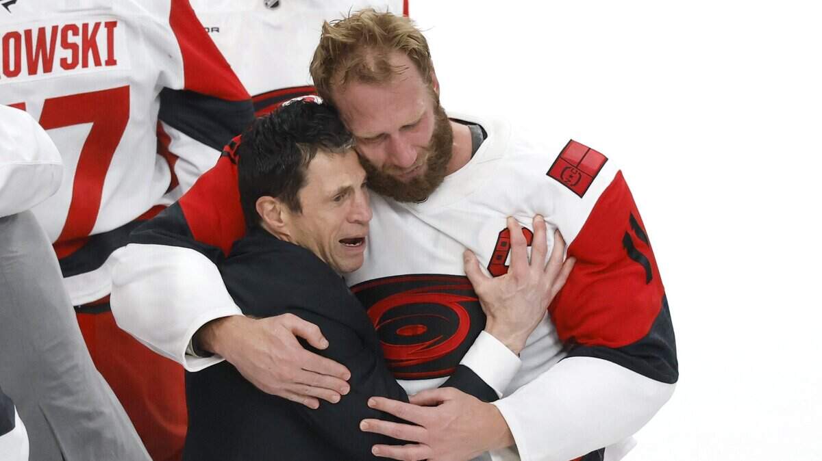 Hurricanes coach Rod Brind'Amour embraces Carolina family