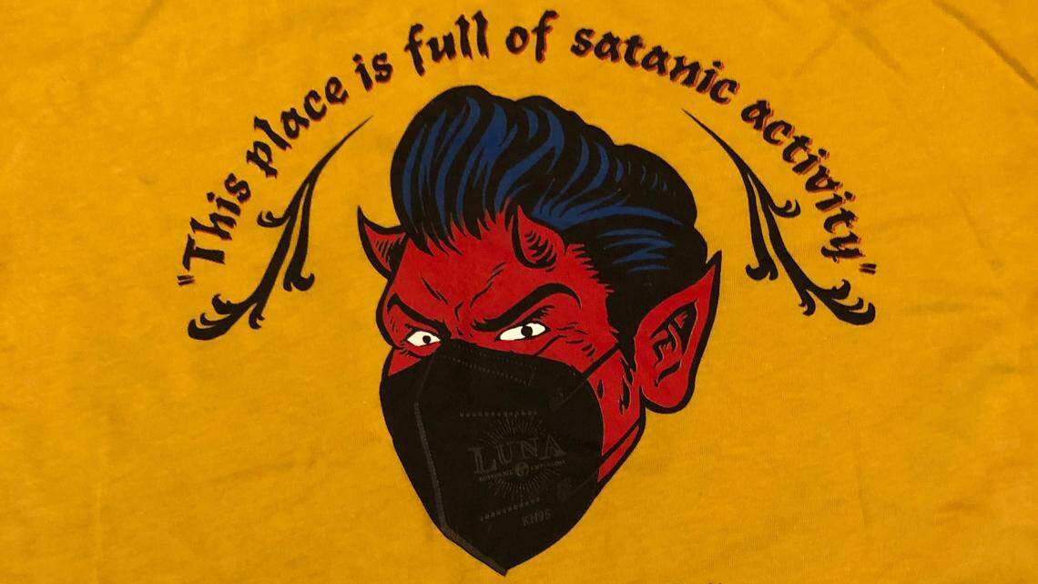 A one-star review for Carrboro restaurant Luna Rotisserie & Taproom inspired a now-viral T-shirt.