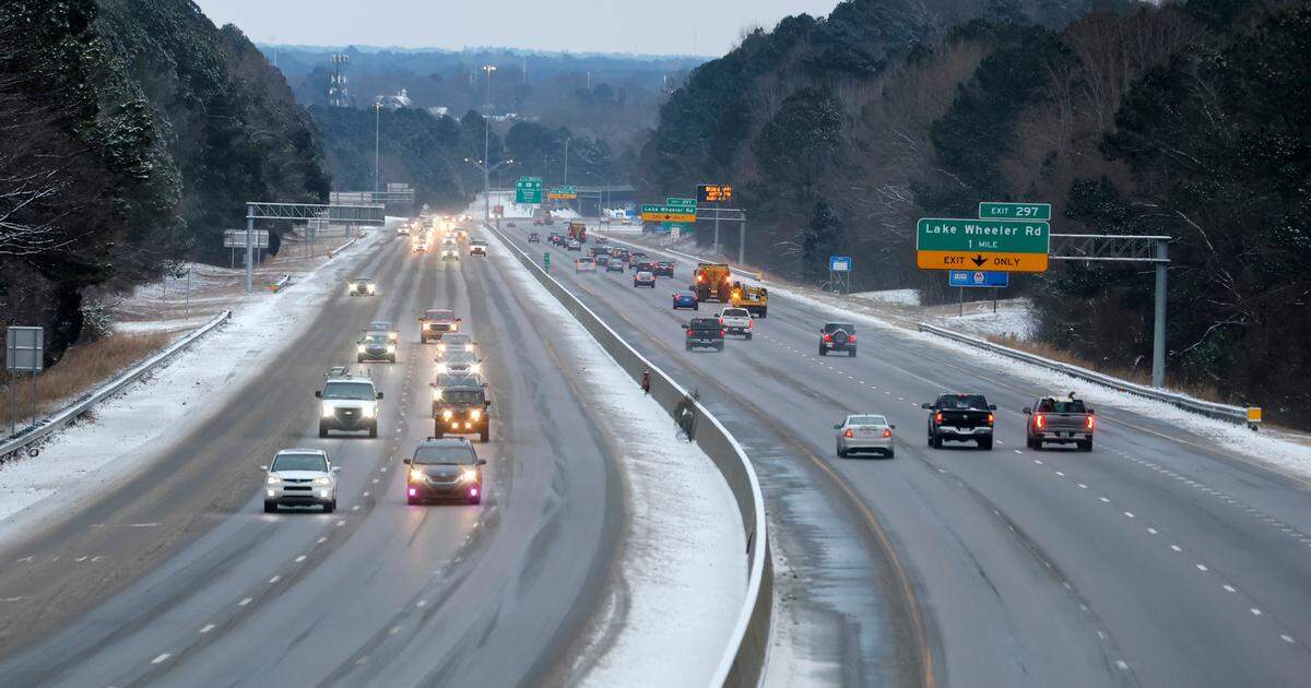 Traffic moves on I-40, looking east from Trailwood Drive in Raleigh, Wednesday morning, Jan. 22, 2025.