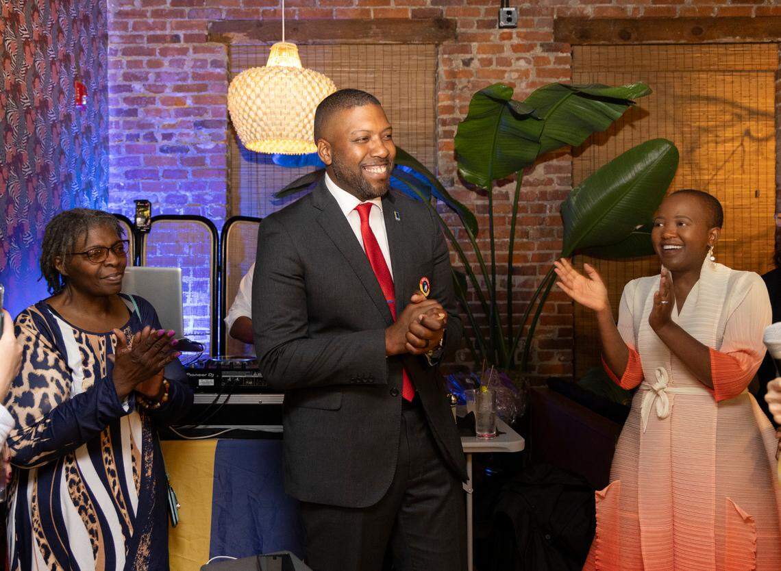 Durham mayoral candidate Leonardo Williams stands with family as he thanks supporters at The Velvet Hippo on election night, Tuesday, Nov. 7, 2023, in Durham, N.C.