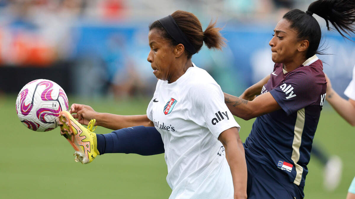 North Carolina forward Kerolin (9), right, battles with Kansas City defender Elizabeth Ball (7) during the first half of the Courage’s game against the Current at WakeMed Soccer Park in Cary, N.C., Saturday, March 25, 2023.