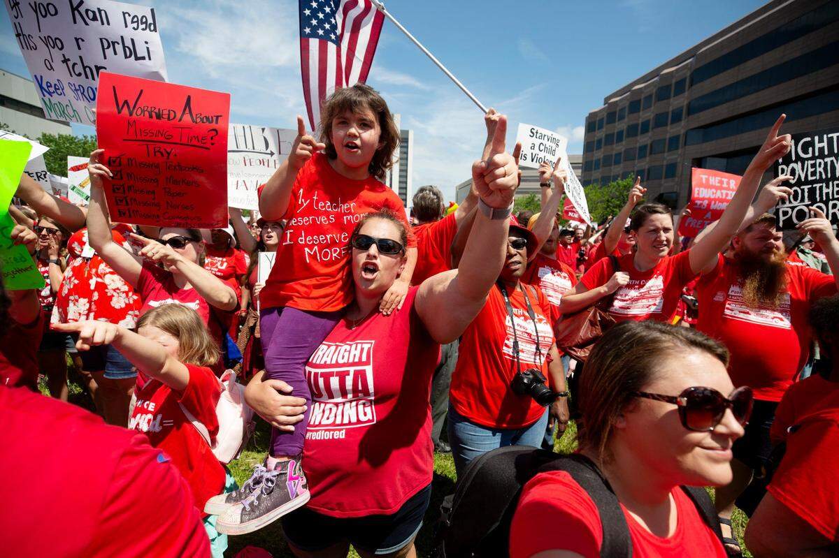 Educators and their supporters cheer during speeches on Halifax Mall at the teacher’s rally on May 1, 2019. Thousands of people are expected to assemble again on Halifax Mall on Friday.