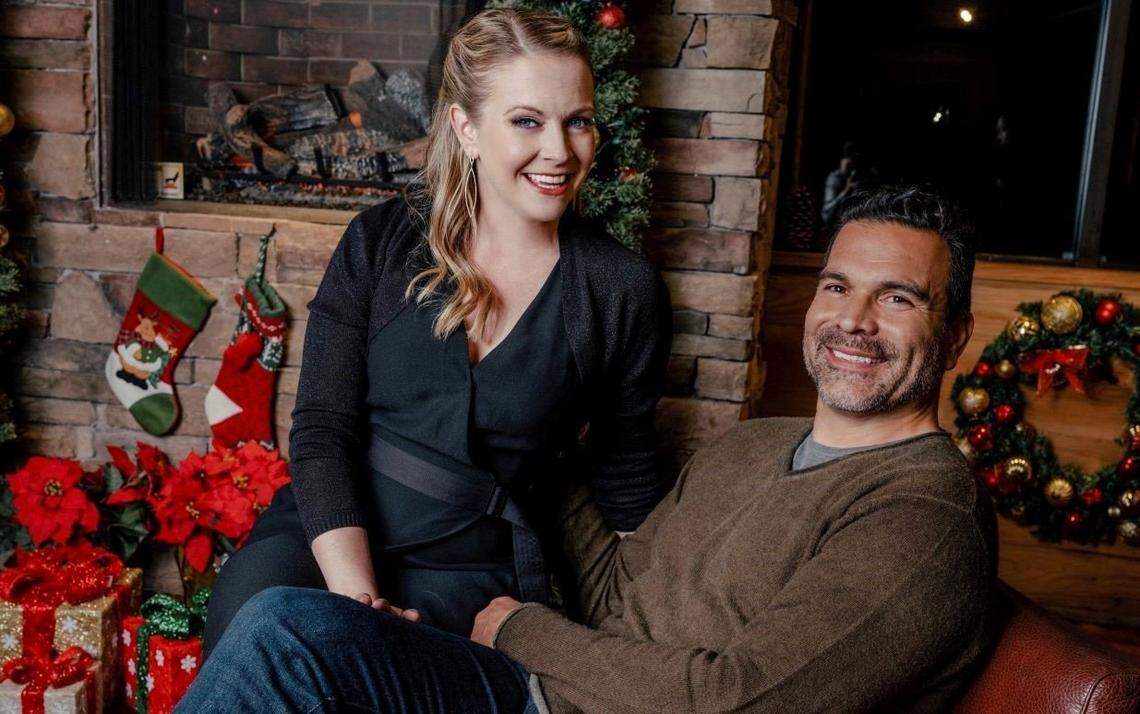 Melissa Joan Hart and Ricardo Chivera in the Lifetime movie “Christmas Reservations.”