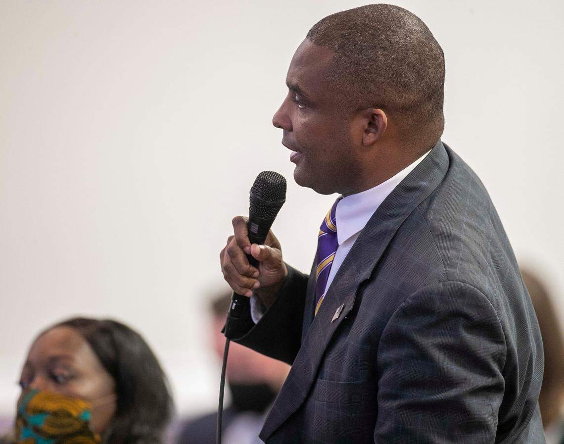 Senator Don Davis, who represents Greene and Pitt counties speaks during the Senate session on Wednesday, November 17, 2021 in Raleigh, N.C.