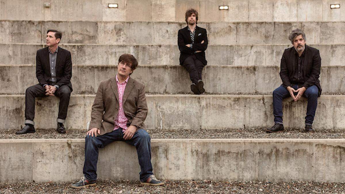 December 1, 2018. Saxapahaw, North Carolina

Promo photos of The Mountain Goats ahead of their new album “Dragons”
