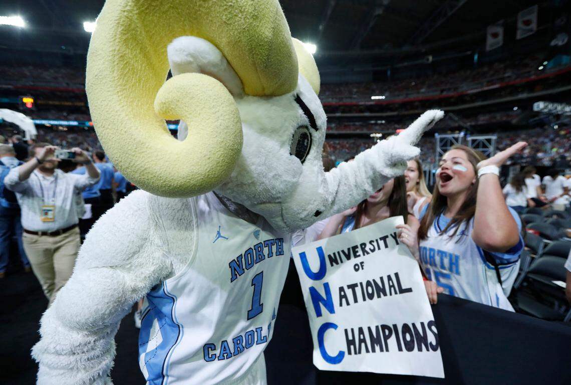 Rameses high-fives fans before UNC’s game against Gonzaga in the NCAA Division I men’s basketball national championship game at the University of Phoenix Stadium in Glendale, AZ, Monday, April 3, 2017.