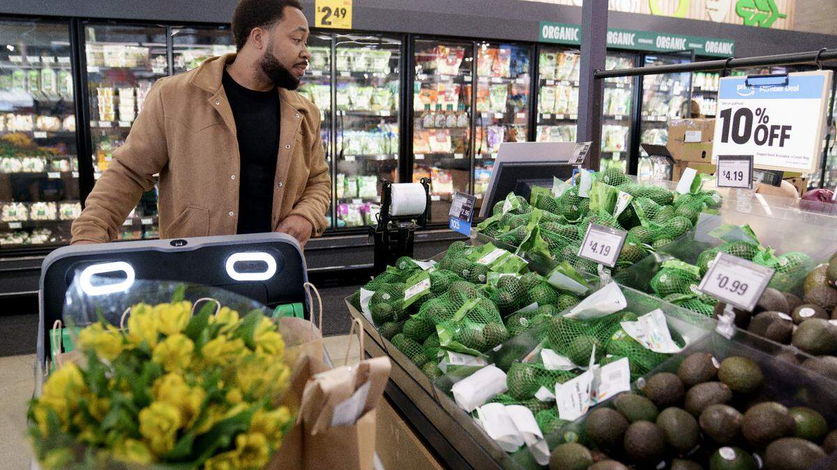 Prime members can take advantage of new discounts at Amazon Fresh online or in store.