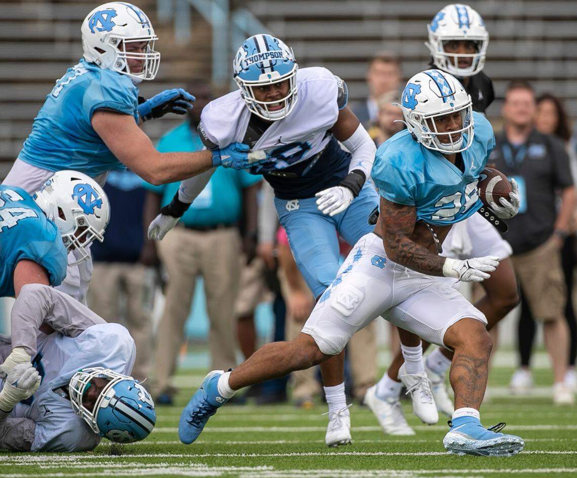 North Carolina running back Omarion Hampton (28) breaks open during a scrimmage at the Tar Heels’ open practice on Saturday, March 25, 2023 at Kenan Stadium in Chapel Hill. N.C.