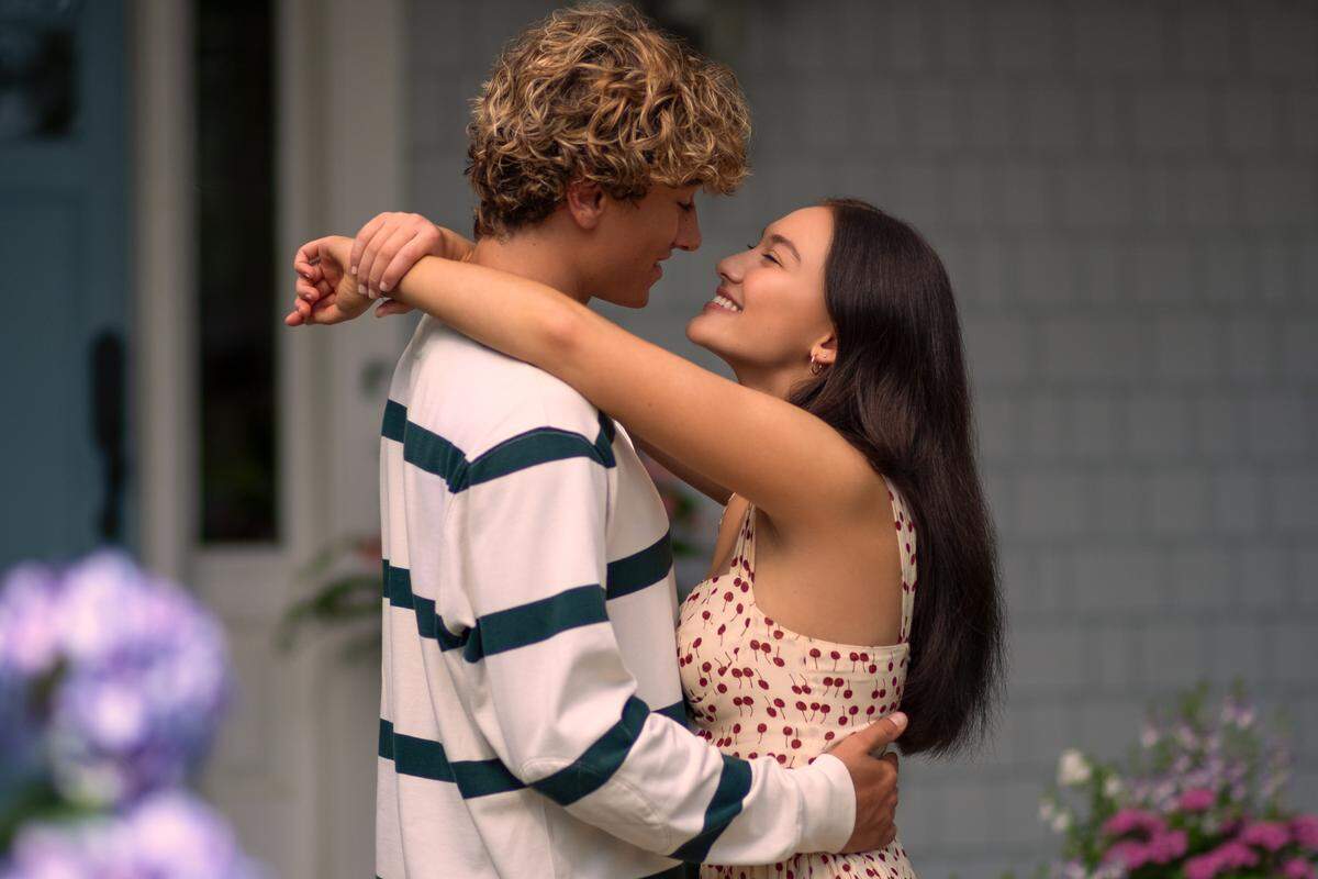 Lola Tung and Gavin Casalegno “The Summer I Turned Pretty.”
