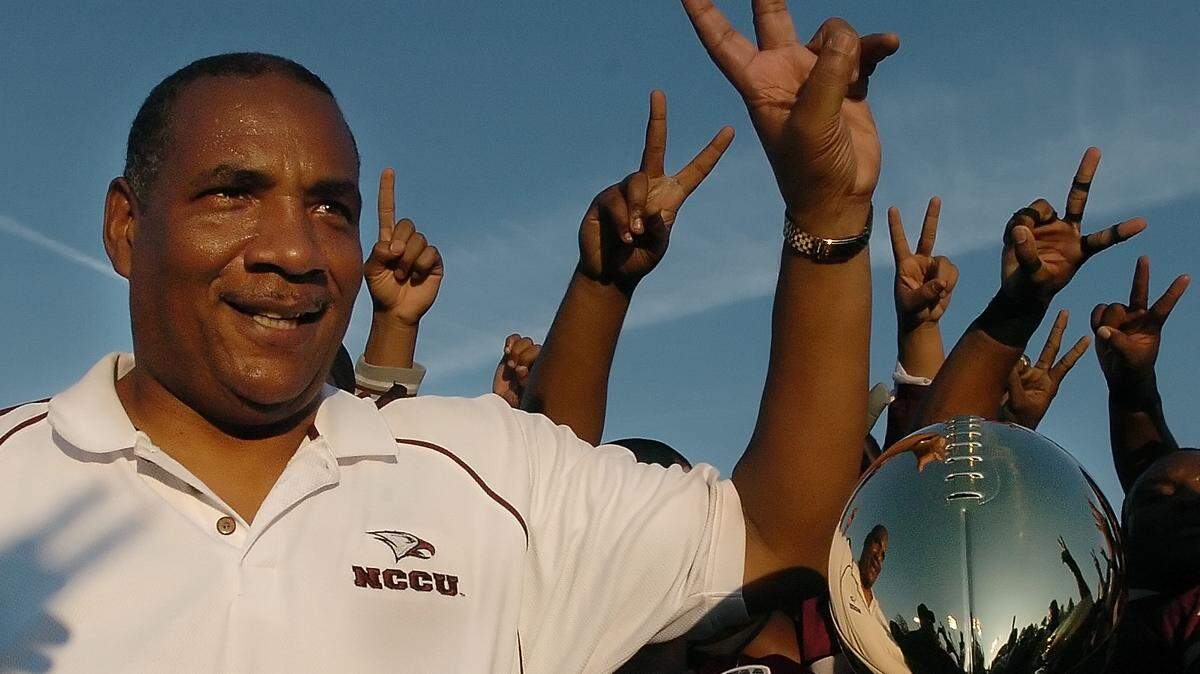 CIAA2.SP.111106.CEL-- In their final year of CIAA competition Rod Broadway makes it two in a row and remains undefeated at 11-0 on the strength of Brandon Gilbert’s 51 yard field goal as time expired to win the game for the Eagles at O’Kelly Riddick Stadium Saturday Nov.11, 2006 in Durham,NC. They beat Elizabeth City State University 17-14.