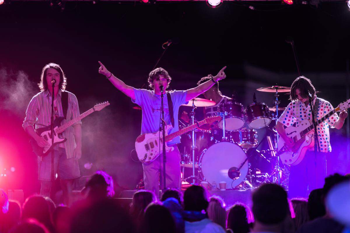 TOPHER (Jeremy Yun), CHARLIE (William Lipton), NEIL (Axel Ellis)