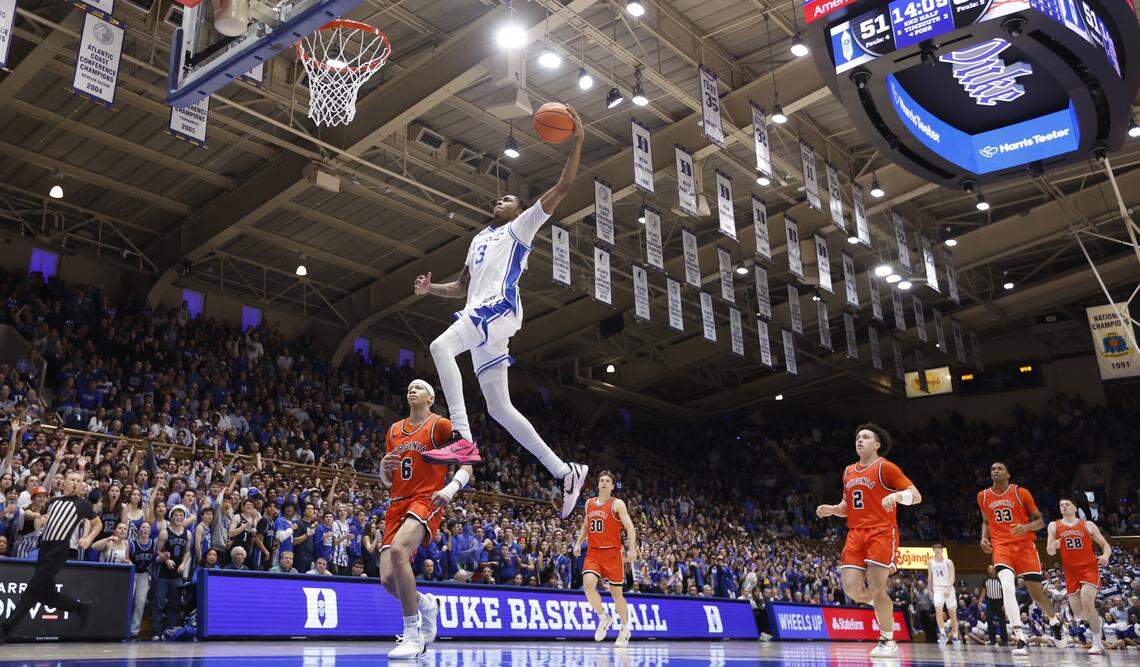 Duke’s Isaiah Evans (3) heads in to slam in two during Duke’s 77-51 victory over Virginia at Cameron Indoor Stadium in Durham, N.C., Saturday, Feb. 28, 2026.