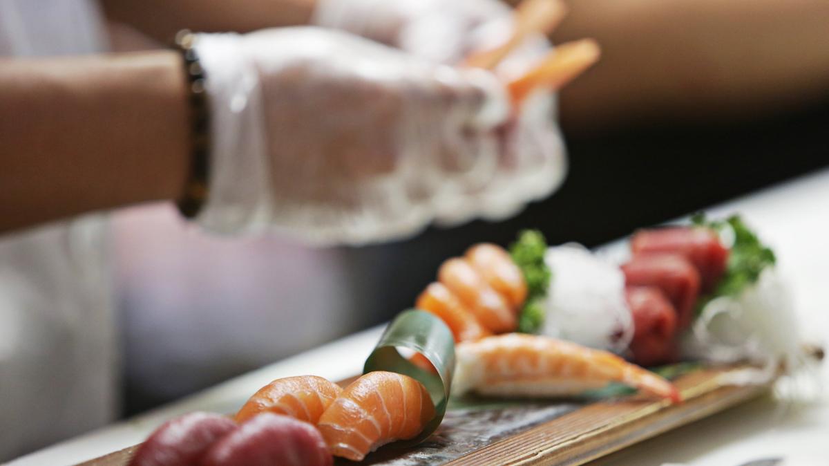 Fusion Fish has a crew of sushi chefs who measure up to Yung Nay’s high standards, as the sushi bar has been firing on all cylinders from day one.