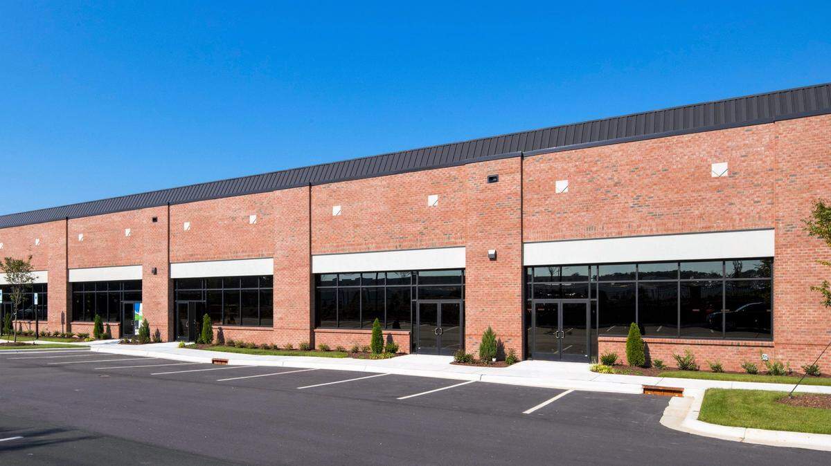 Over 116,000 square feet of flexible office and warehouse space is planned for Chapel Hill’s light industrial business district, created just north of the town limits in 2017. Merritt Properties has announced plans to build the project by 2023.